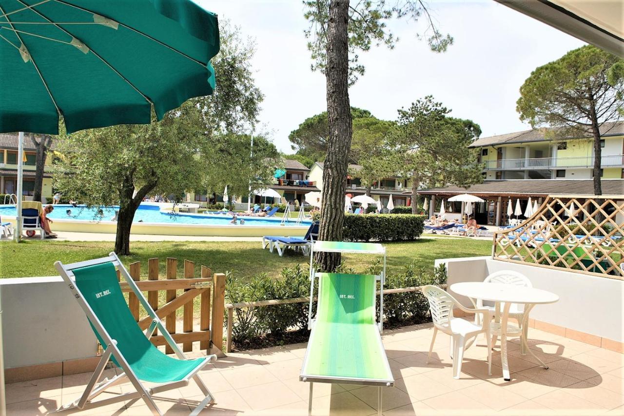 Bibione Residence Apartments Bagian luar foto